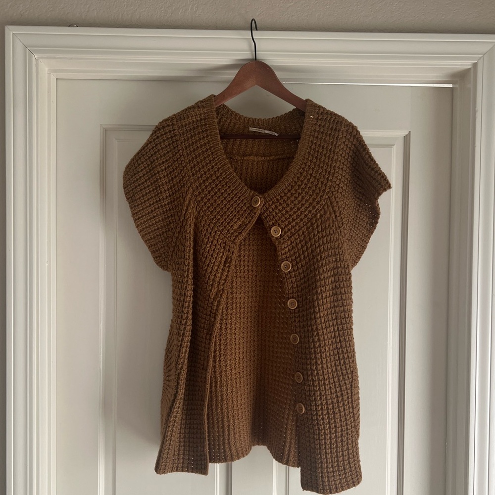 Max Studio size S sweater